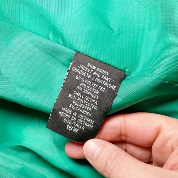 Le Bos Agate Green Collarless Jacket - Picture 7 of 13